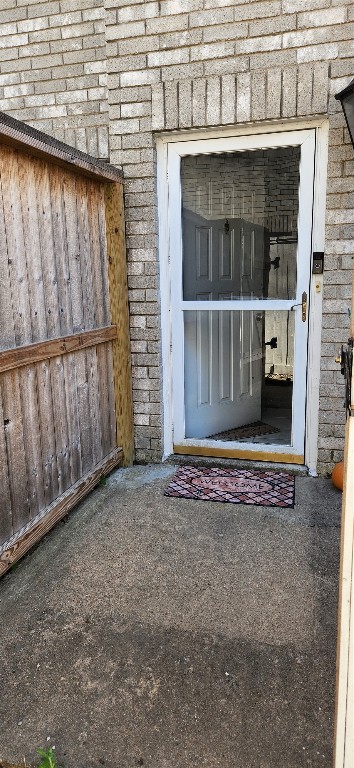 4001 Tanglewilde Street, Unit 1204 Houston, TX 77063 - Photo 10 of 11 a view of front door