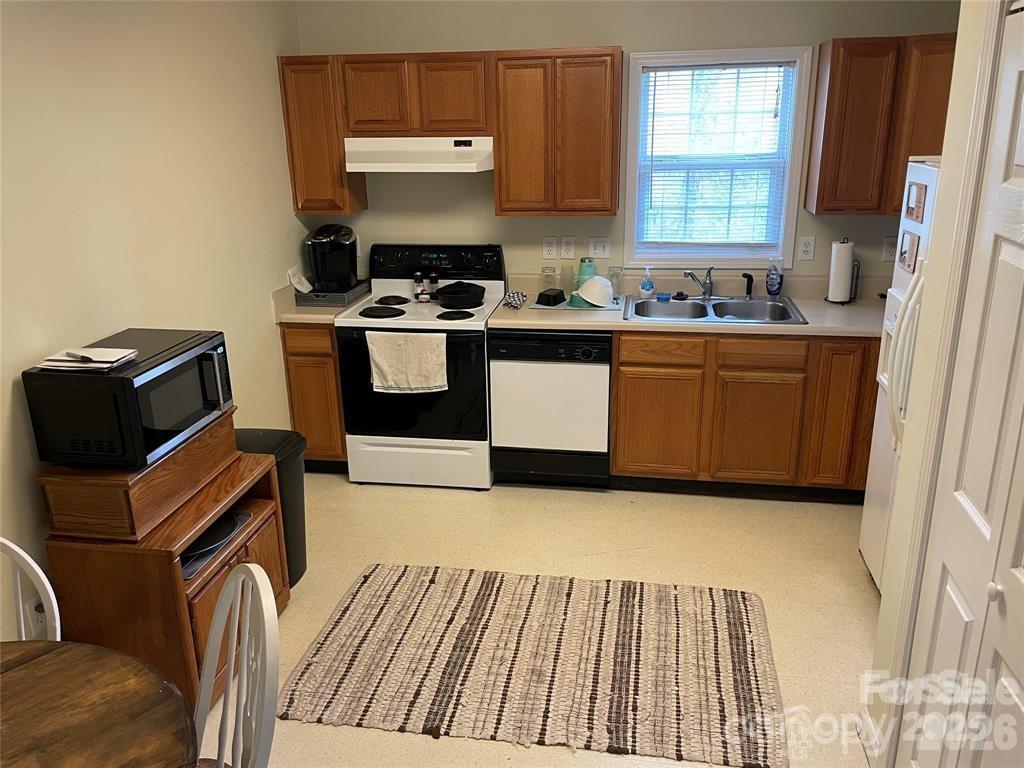 111 Sunset Drive Clover, SC 29710 - Photo 4 of 13