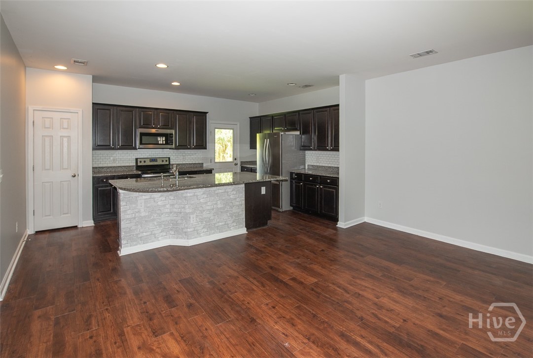 122 Tanzania Trail Pooler, GA 31322 - Photo 13 of 51