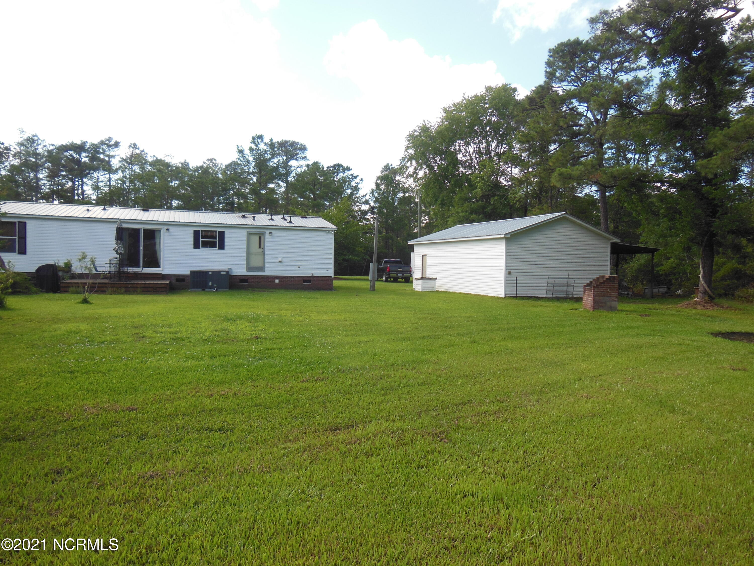 1786 Beech Road Boiling Spring Lakes, NC 28461 - Photo 2 of 5 DSCN0755