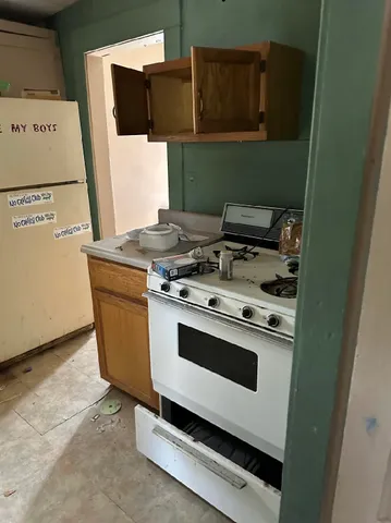 $45,000 | 1126 Mathewson Street, Wichita, KS 67214