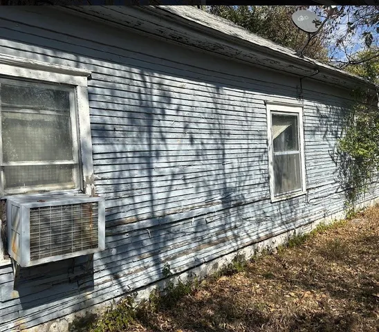 $45,000 | 1126 Mathewson Street, Wichita, KS 67214