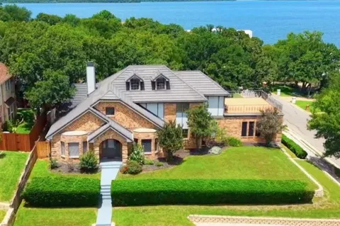 $649,900 | 6101 Tiffany Oaks Lane, Arlington, TX 76016