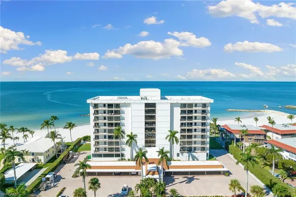 $3,295,000 | 2171 Gulf Shore Boulevard North, Unit 603, Naples, FL 34102