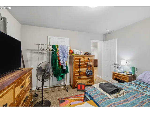 $310,000 | 1907 Willow Street, Sweet Home, OR 97386