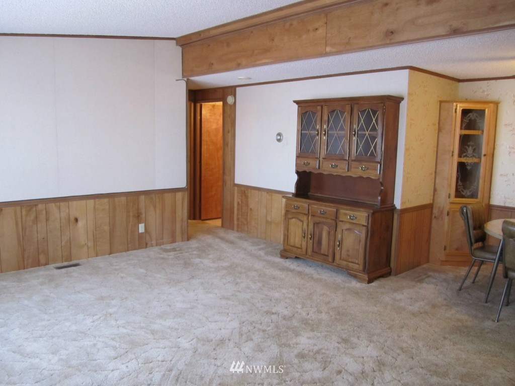 8673 Harris Road Northeast Moses Lake, WA 98837 - Photo 11 of 23 Gallery Image 11