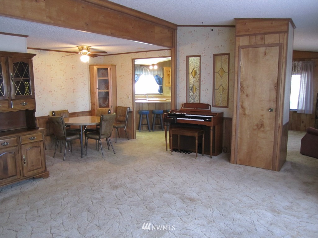 8673 Harris Road Northeast Moses Lake, WA 98837 - Photo 12 of 23 Gallery Image 12