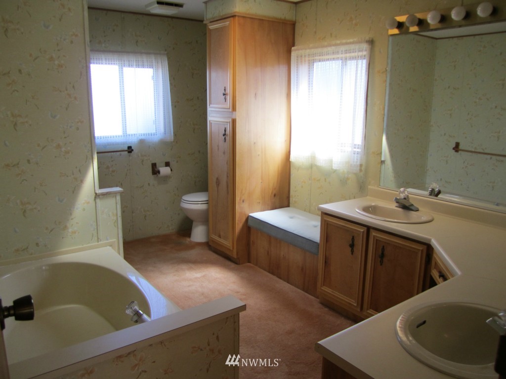 8673 Harris Road Northeast Moses Lake, WA 98837 - Photo 21 of 23 Gallery Image 21