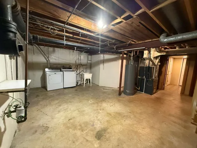 $2,575 | 1410 Whispering Springs Circle, Palatine, IL 60074