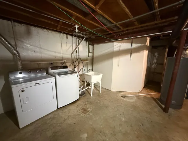 $2,575 | 1410 Whispering Springs Circle, Palatine, IL 60074