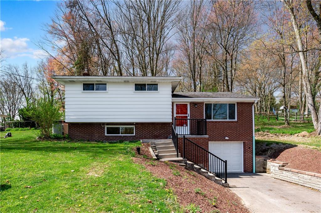 2448 Oakhill Road Gibsonia, PA 15044 - Photo 1 of 27 Gallery Image 1