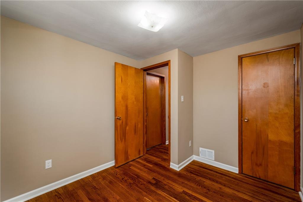2448 Oakhill Road Gibsonia, PA 15044 - Photo 15 of 27 Gallery Image 15