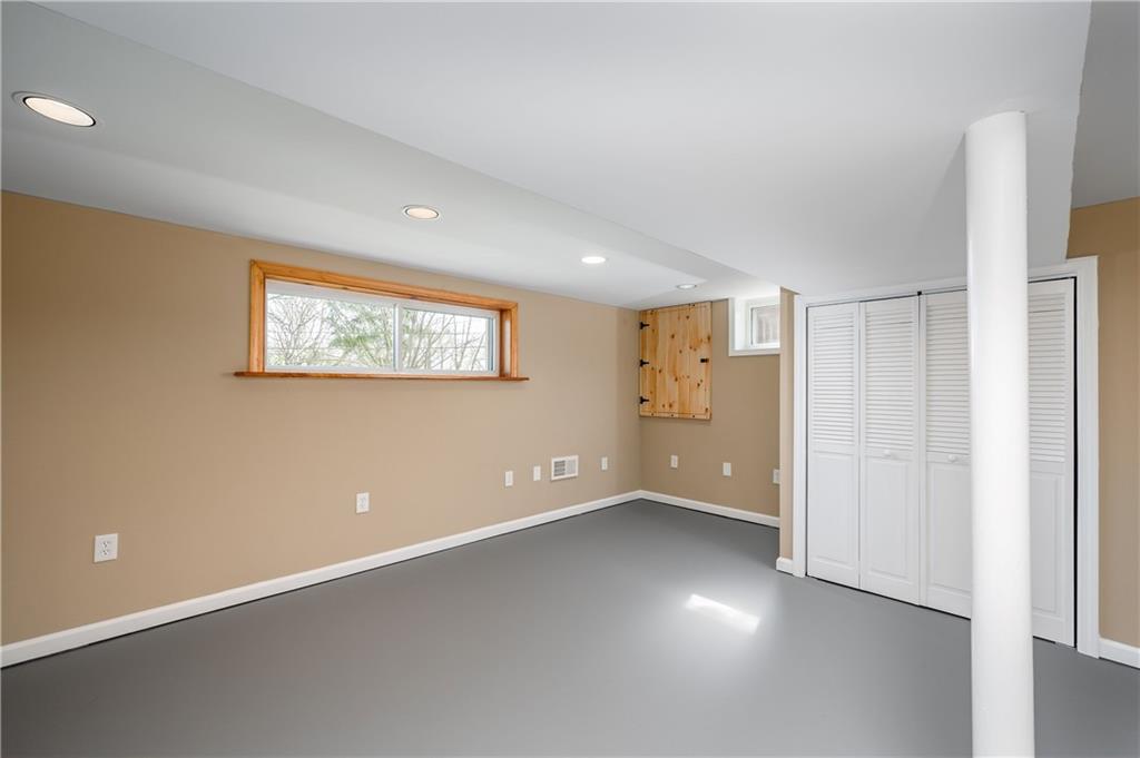2448 Oakhill Road Gibsonia, PA 15044 - Photo 17 of 27 Gallery Image 17