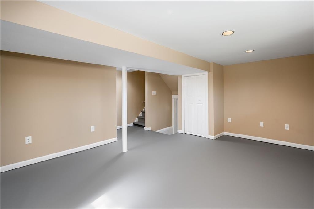 2448 Oakhill Road Gibsonia, PA 15044 - Photo 18 of 27 Gallery Image 18