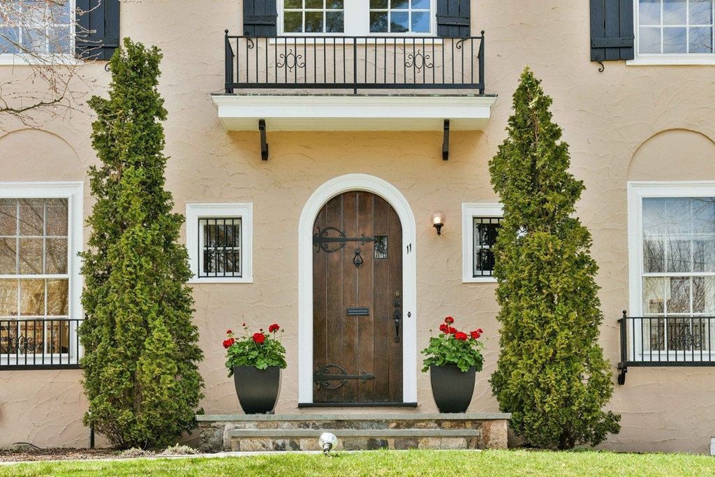 11 Sheffield Road Newton, MA 02460 - Photo 1 of 30