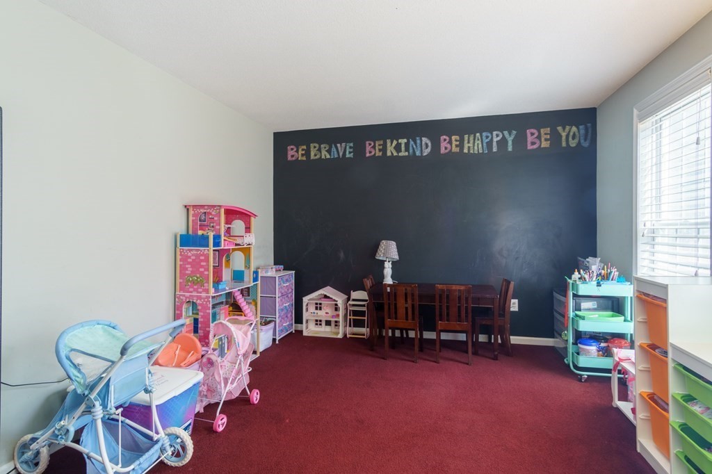 155 NW Road Westfield, MA 01085 - Photo 6 of 38 Gallery Image 6