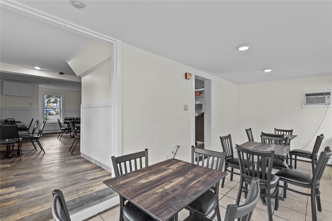 533 Weeden Street Pawtucket, RI 02860 - Photo 7 of 20