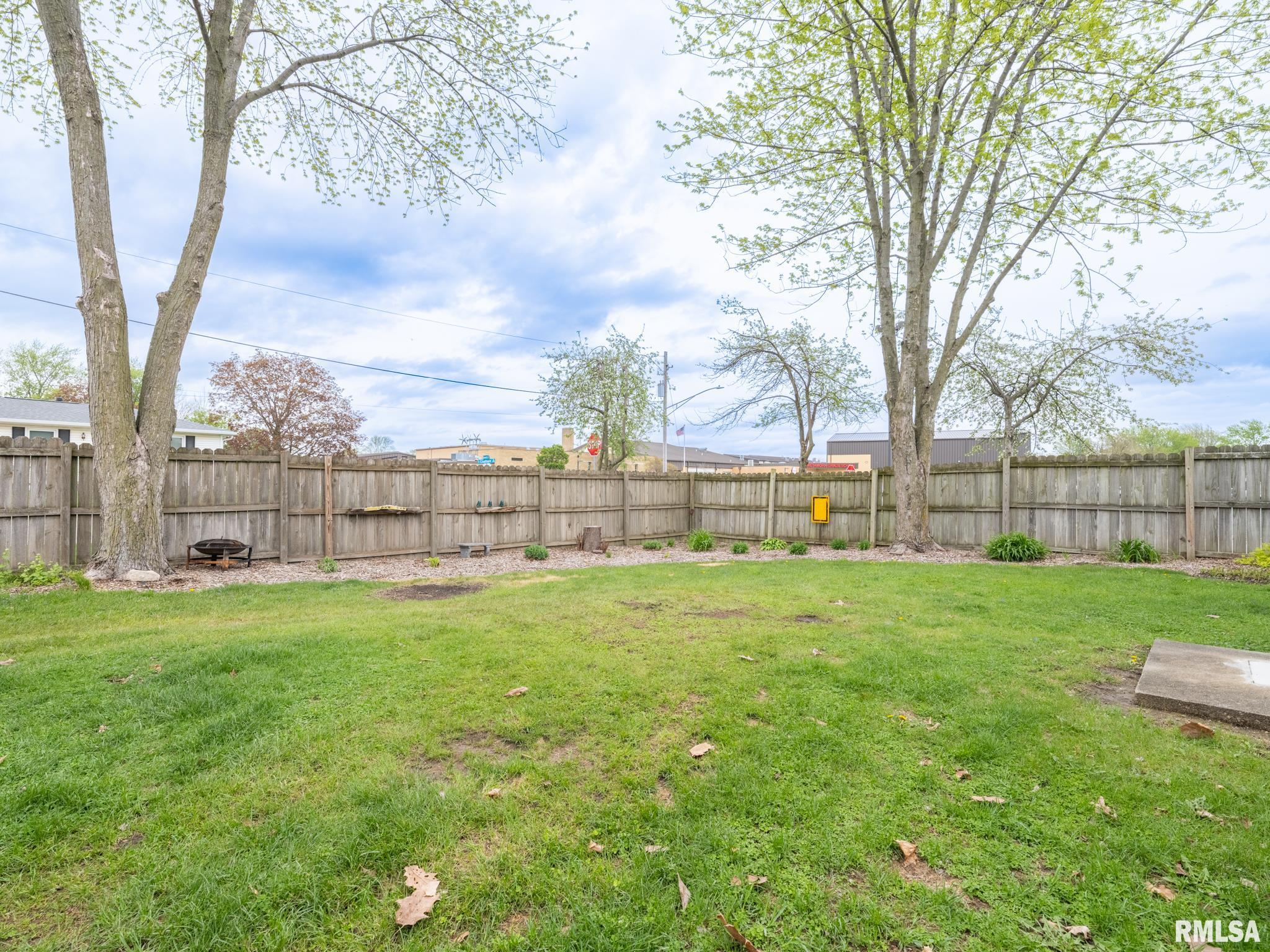 721 East Partridge Street Metamora, IL 61548 - Photo 3 of 49