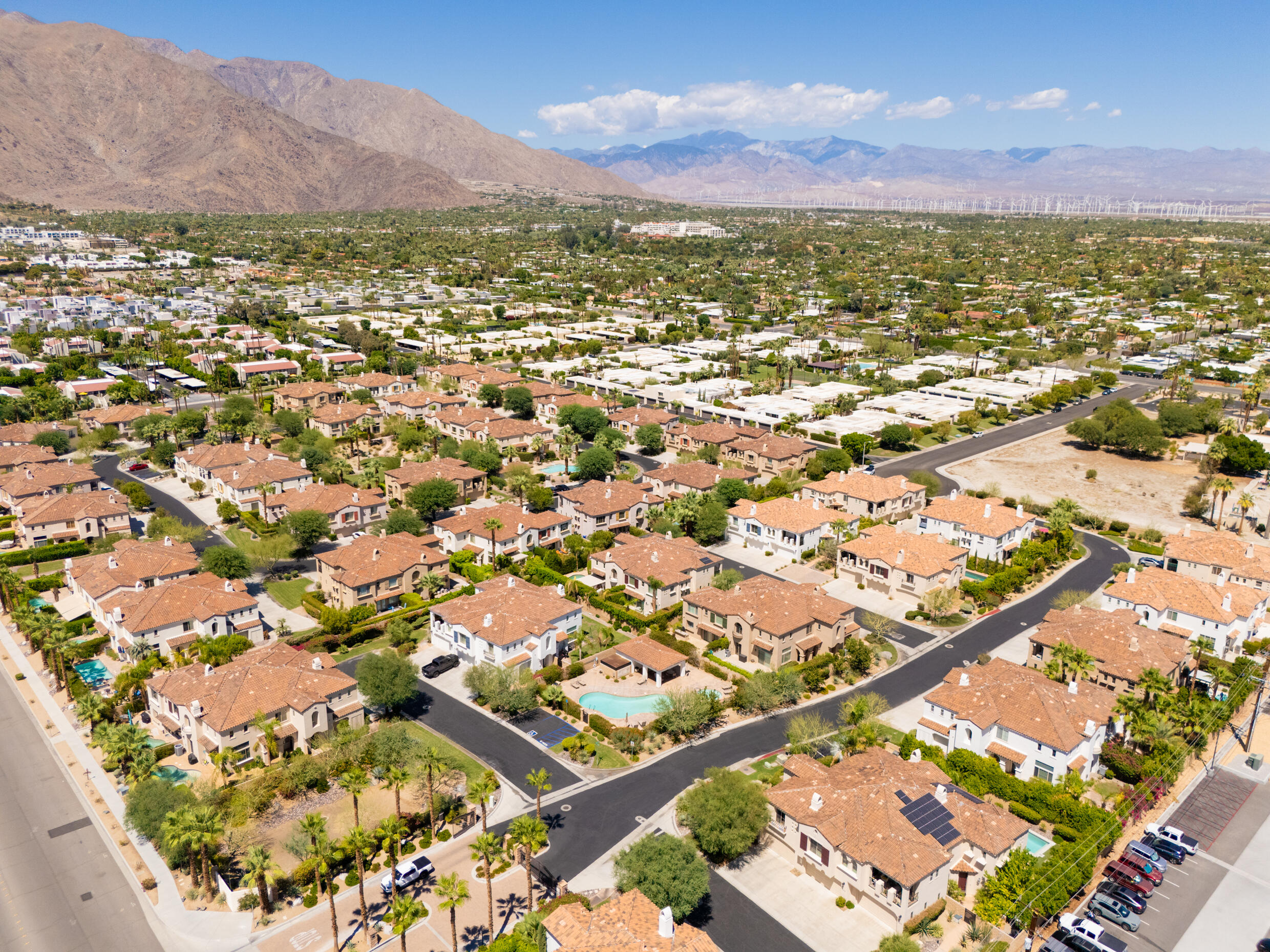 374 Terra Vita Palm Springs, CA 92262 - Photo 33 of 34 view of city and mountain