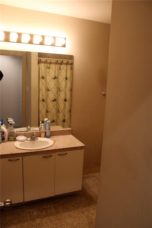 2201 Kenzie Road Pittsburgh, PA 15205 - Photo 13 of 19 Gallery Image 13