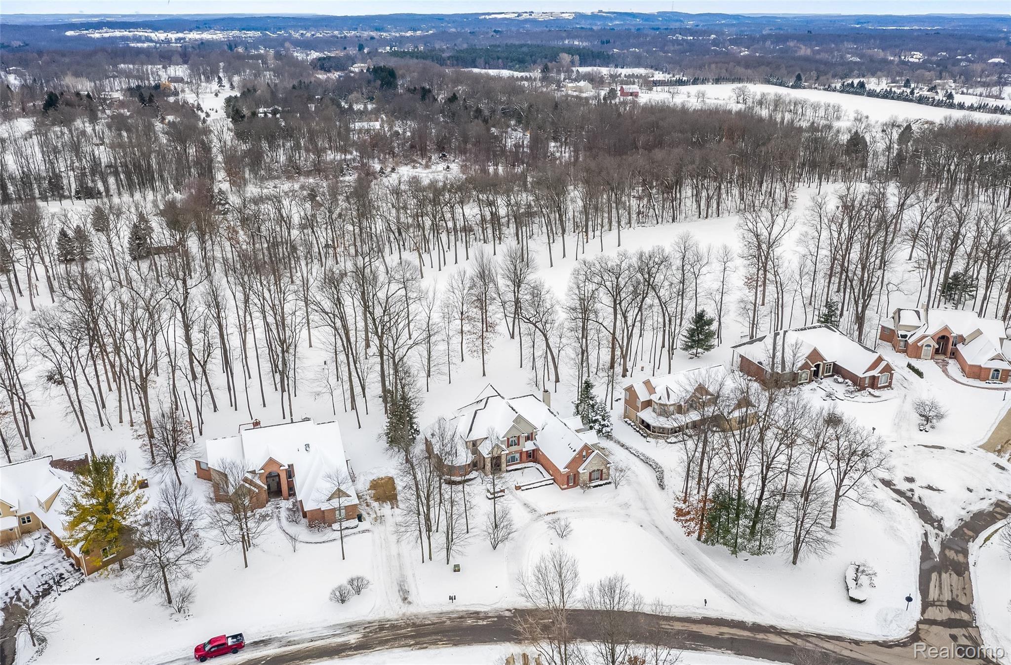 664 Inverness Highland, MI 48357 - Photo 66 of 77 Drone11.jpg