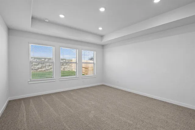 $2,075 | 212 Brandywine Road, Hutto, TX 78634