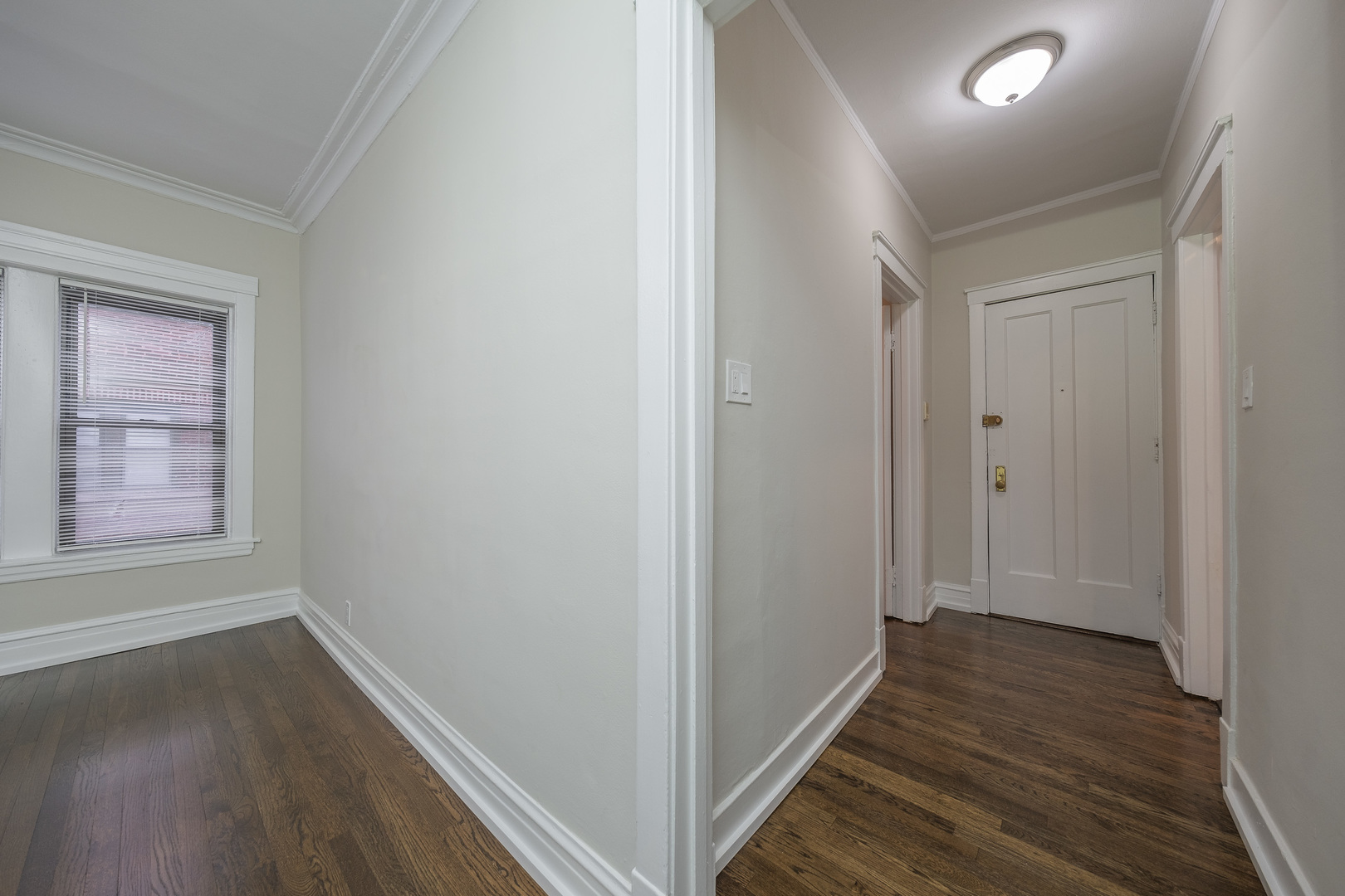 630 West Surf Street, Unit 3A Chicago, IL 60657 - Photo 2 of 13