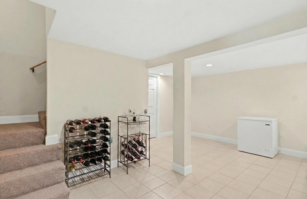 24 Holly Street Billerica, MA 01821 - Photo 26 of 33