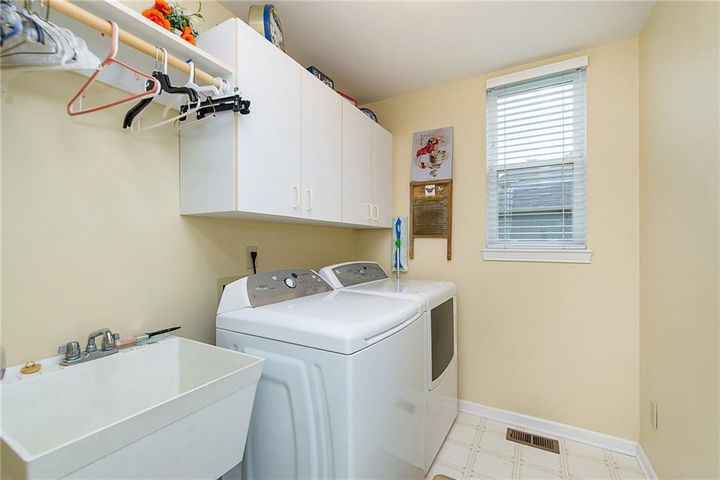 10485 Inverness Court Fishers, IN 46037 - Photo 15 of 31 Gallery Image 15