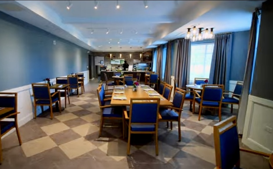 2220 Founders Drive, Unit 116 Northbrook, IL 60062 - Photo 5 of 8