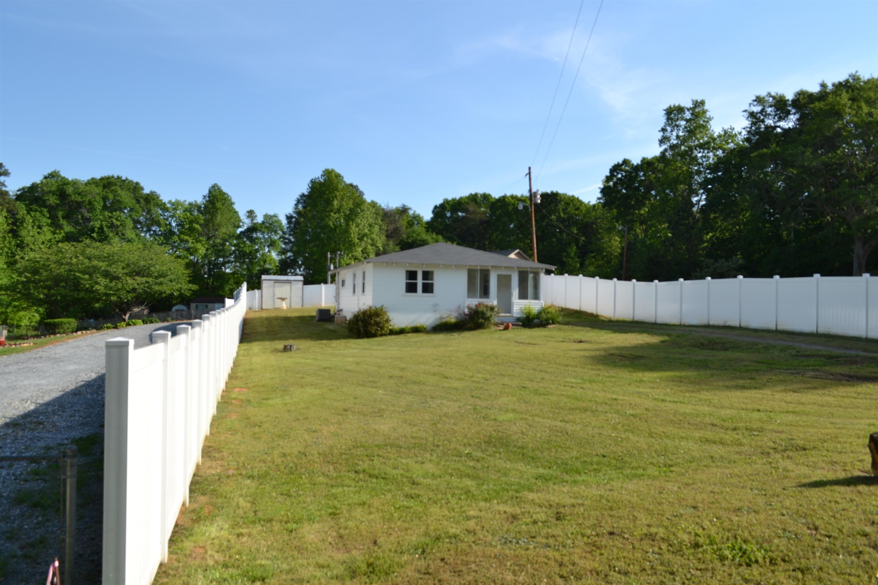 140 Bulman Road Roebuck, SC 29376 - Photo 13 of 24