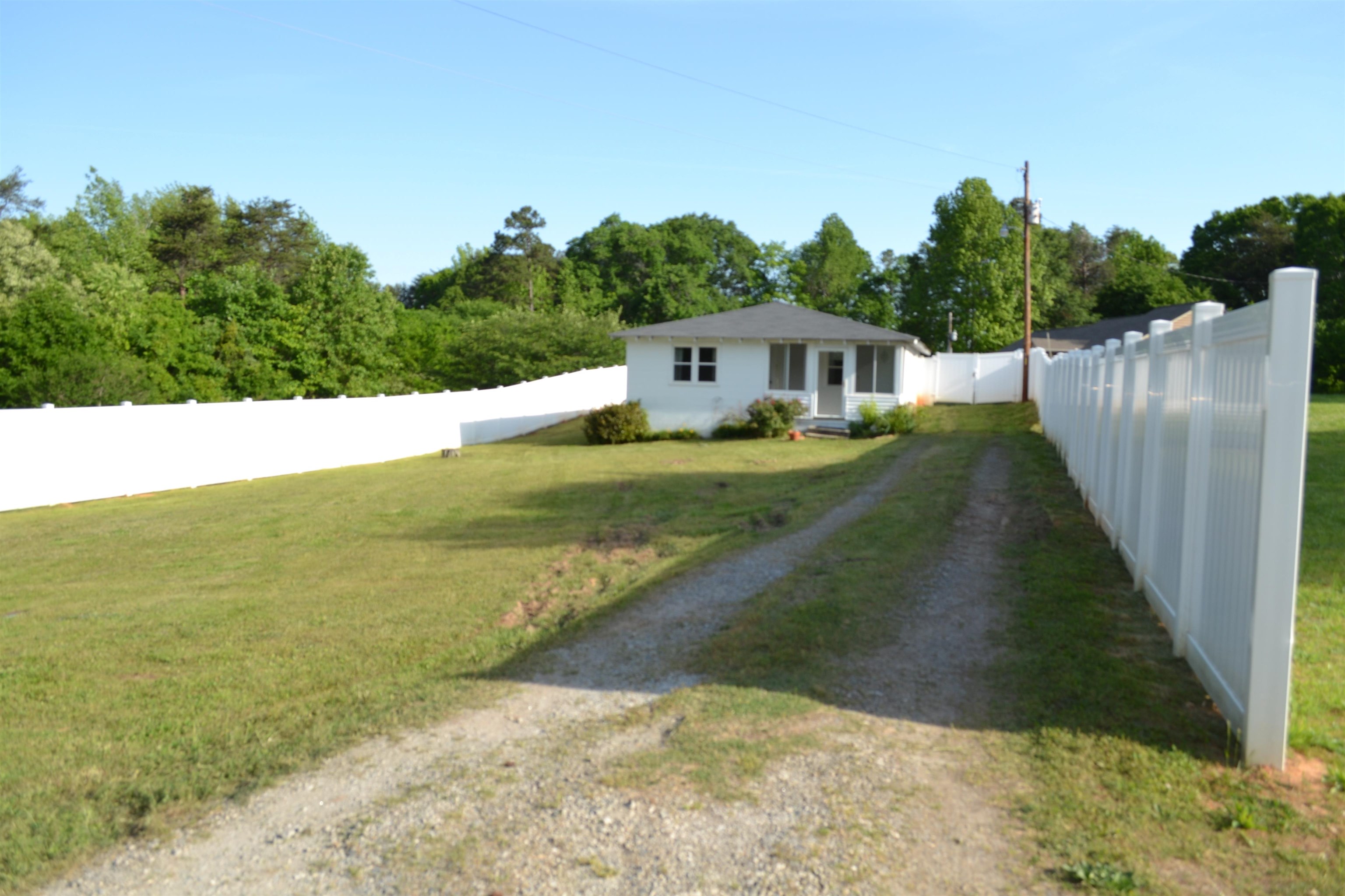 140 Bulman Road Roebuck, SC 29376 - Photo 6 of 24
