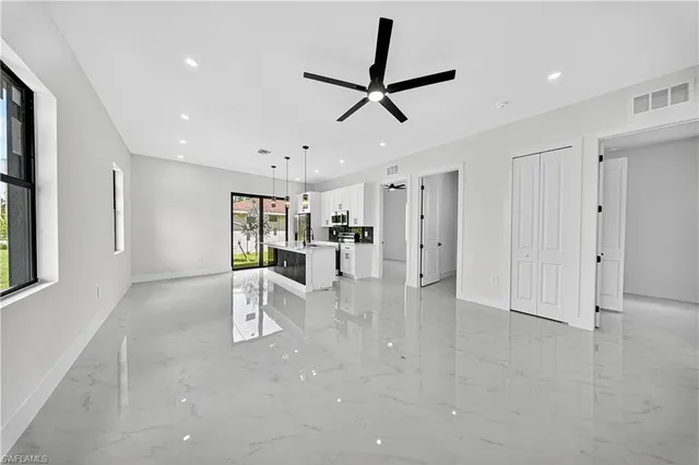 $264,000 | 4204 East 3rd Street, Lehigh Acres, FL 33936