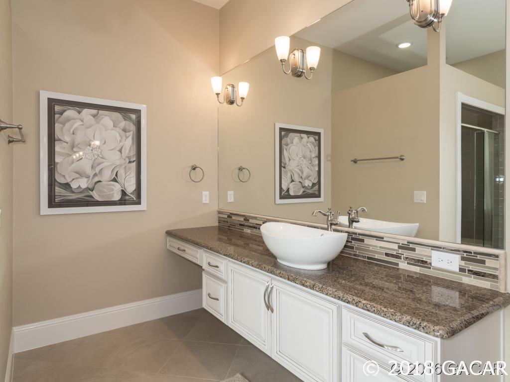 16889 Northwest 2nd Road Newberry, FL 32669 - Photo 12 of 24 Granite ctrs & vanity bowls