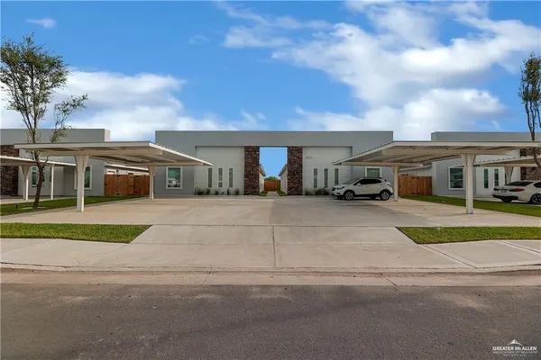 $1,150 | 5613 Notre Dame Avenue, Unit 3, McAllen, TX 78504
