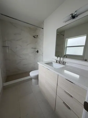 $2,700 | 3901 Harwood Street, West Palm Beach, FL 33403