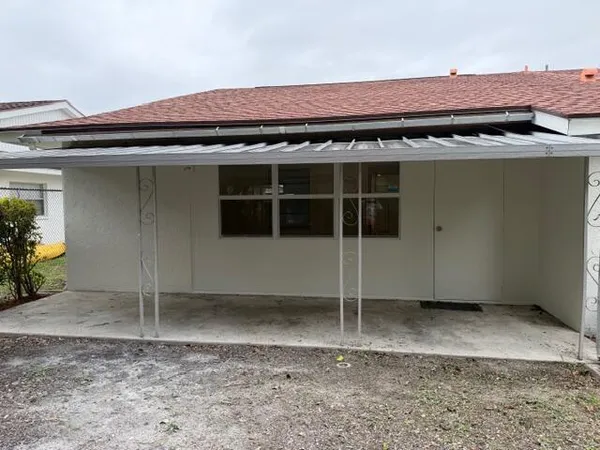 $2,700 | 3901 Harwood Street, West Palm Beach, FL 33403