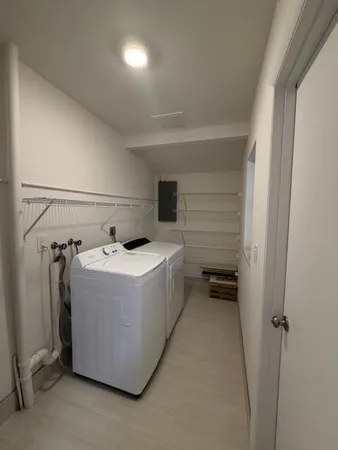 $2,700 | 3901 Harwood Street, West Palm Beach, FL 33403