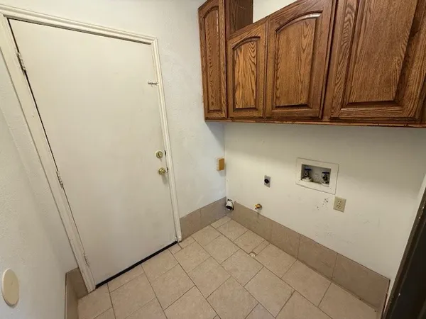 $1,950 | 16401 Knottingham Drive, Pflugerville, TX 78660