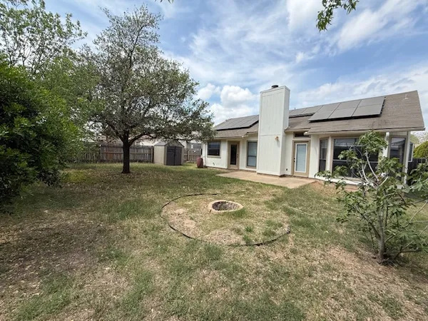 $1,950 | 16401 Knottingham Drive, Pflugerville, TX 78660