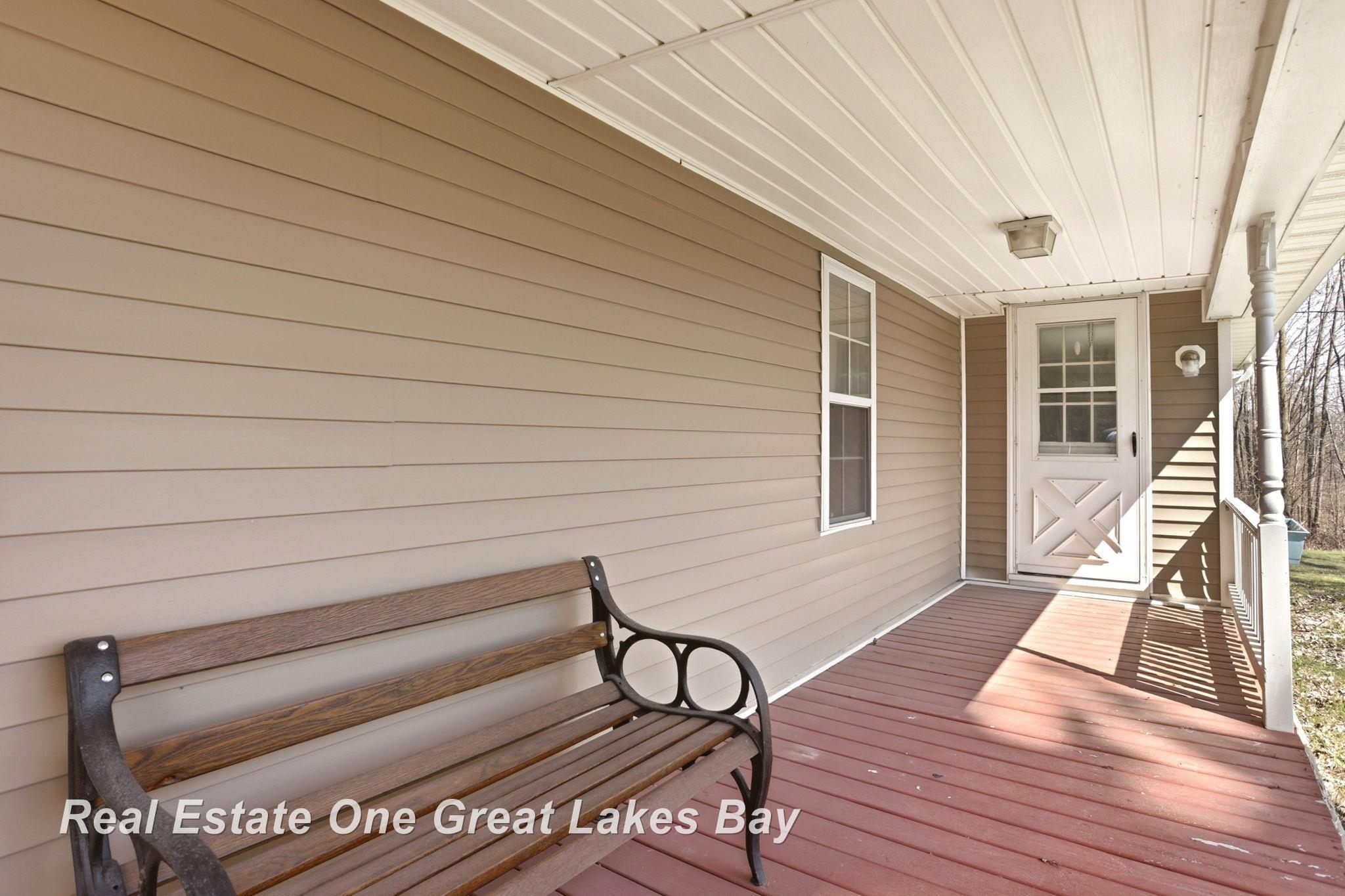 3497 Cat Lake Road Caro, MI 48723 - Photo 9 of 45 50204039-a48840ba-bba8-4bdb-a1e9-bf6e2bde94bd.JPG