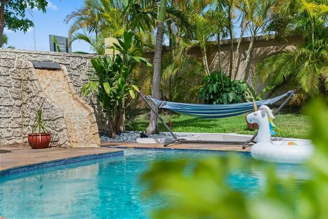 a view of a bench in the garden