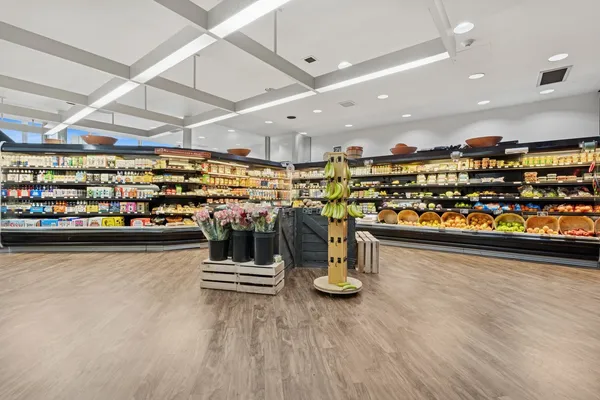 $675,000 | 175 East Delaware Place, Unit 8504, Chicago, IL 60611