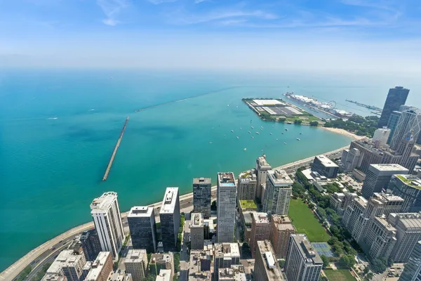 $675,000 | 175 East Delaware Place, Unit 8504, Chicago, IL 60611