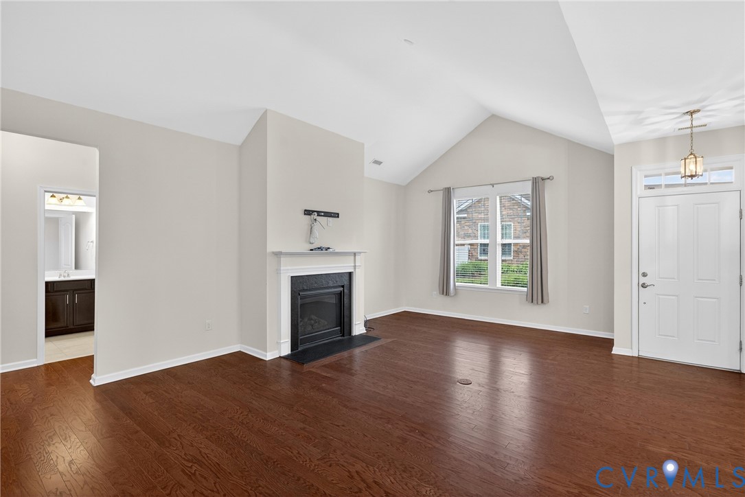 12130 Blossom Point Road Chester, VA 23831 - Photo 7 of 34