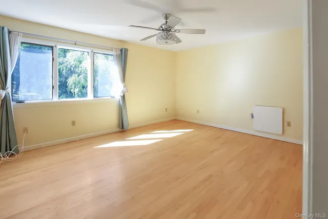 $675,000 | 4 Lily Court, Yorktown Heights, NY 10598