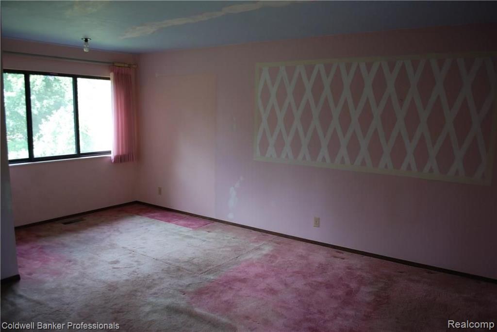 29800 Westgate Road Farmington Hills, MI 48334 - Photo 22 of 43