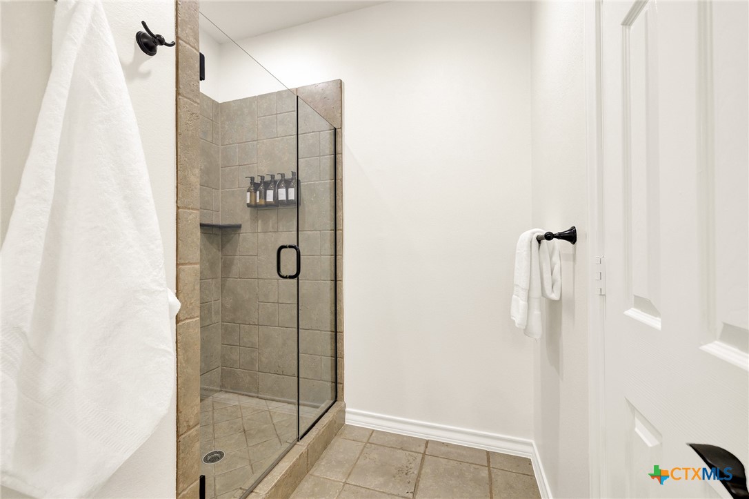 1029 Gruene Road New Braunfels, TX 78130 - Photo 23 of 48 a bathroom with a shower