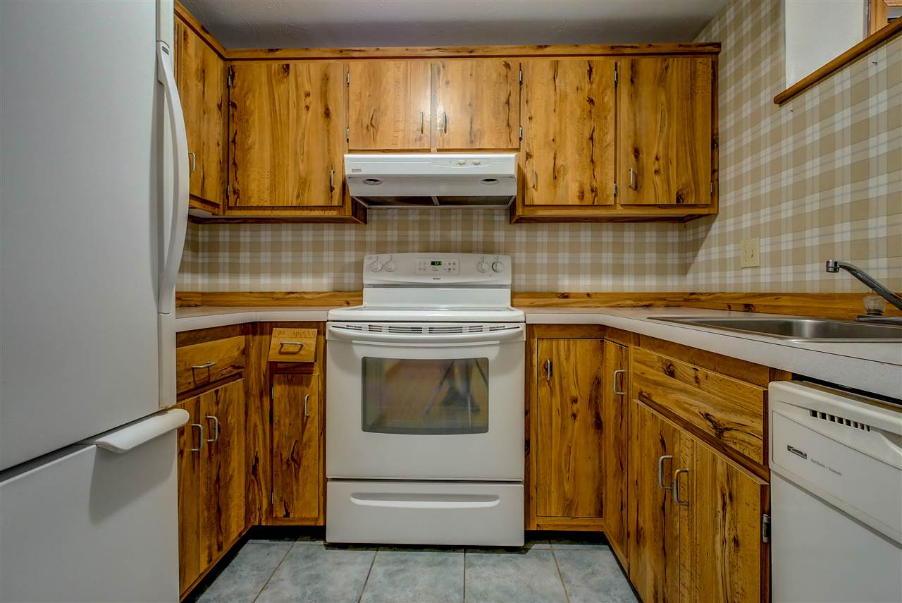10 Spring Cove Road Nashua, NH 03062 - Photo 5 of 31