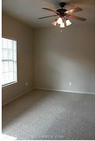 $600 | 318 Forest Drive, College Station, TX 77840